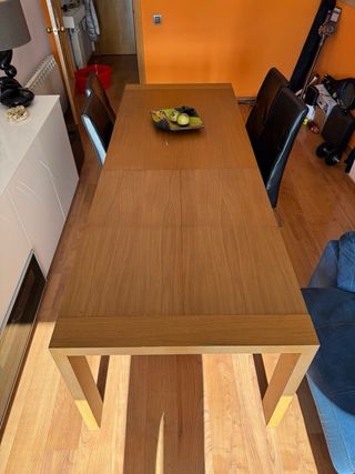 Mesa comedor extensible madera con sillas