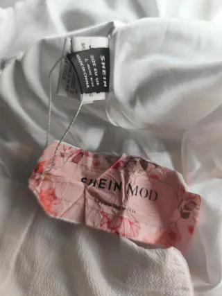 Minifalda blanca con fruncido de Shein