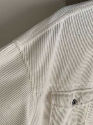 Sobrecamisa oversize de pana de Zara Talla XS