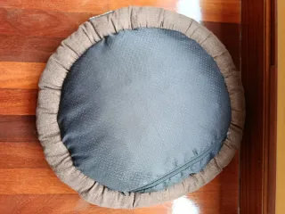 Cama para mascotas suave y cómoda