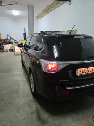 Mitsubishi Outlander 2015