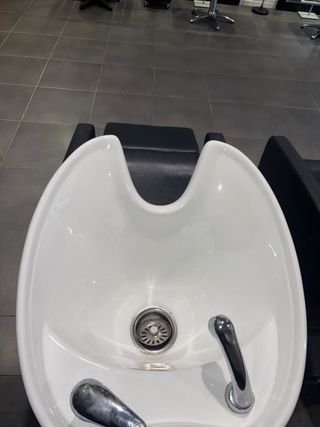 Sillones de peluquería con lavacabezas