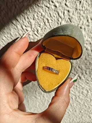 Anillo oro 1982 diamantes media alianza