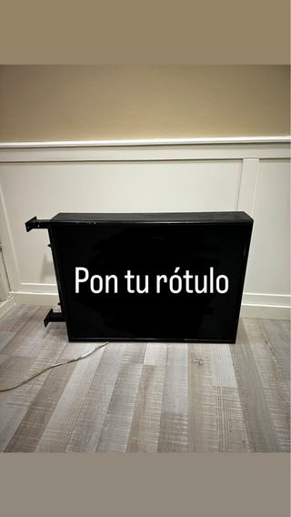 Rótulo luminoso banderola