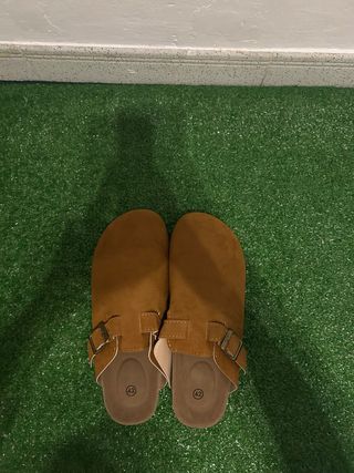 Zuecos marrones hombre talla 42