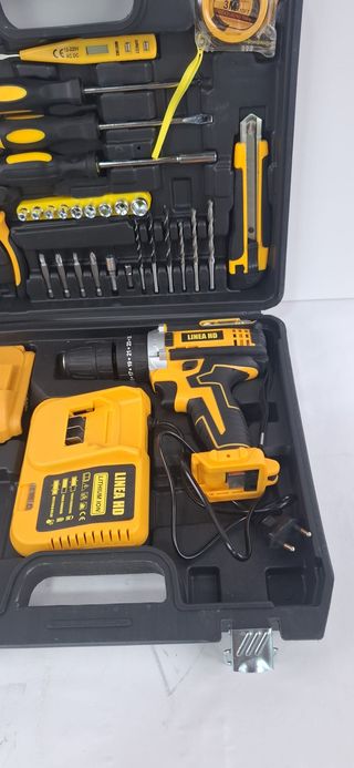 Taladro Atornillador con Batería y Accesorios