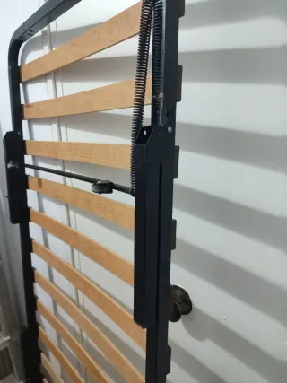 Somier metálico con lamas de madera