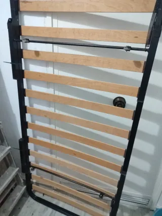 Somier metálico con lamas de madera