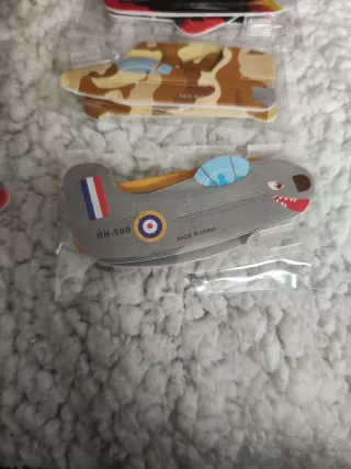 Aviones planeadores de juguete