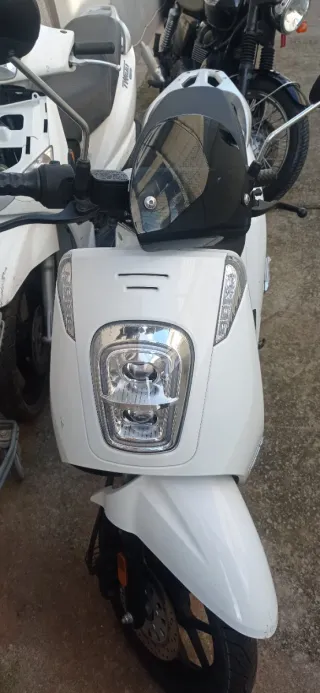 Scooter eléctrico