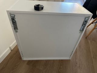 Mueble de baño blanco y madera roble