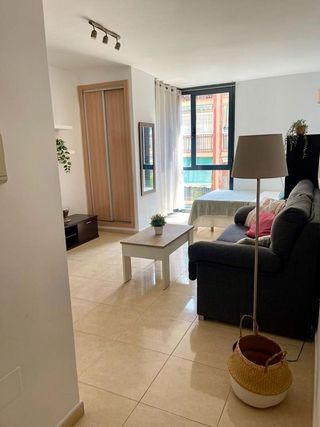 Estudio en alquiler en Perchel Norte - La Trinidad en Málaga