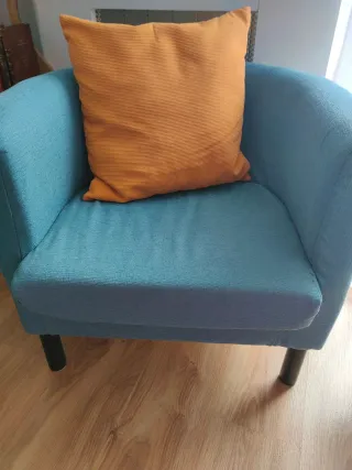 Sillón azul de tela IKEA