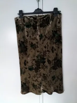 Falda terciopelo floral Maria Morella
