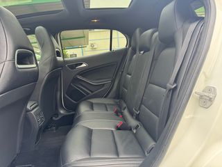 MERCEDES-BENZ Clase GLA 220d 4MATIC Style