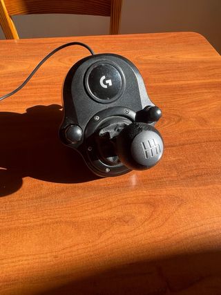 Volante Logitech G29 con Soporte