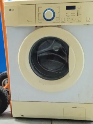 Lavadora LG Carga Frontal 7 kilos