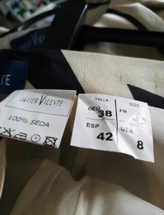 Conjunto traje mujer talla 42 beige