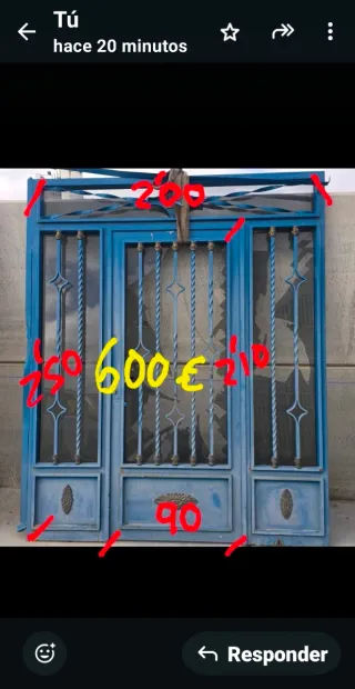 Puerta de forja con número 39
