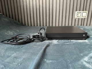 Xbox One X Negra