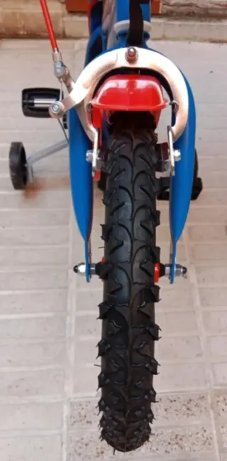 Bicicleta Spiderman 14 con ruedines