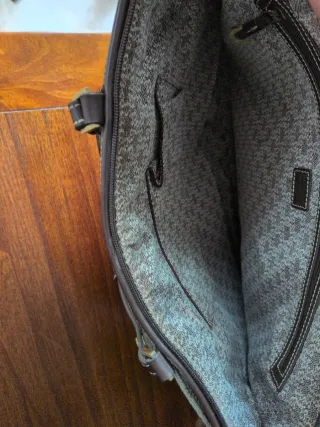 Bolso porta documentos/portátil beige y marrón