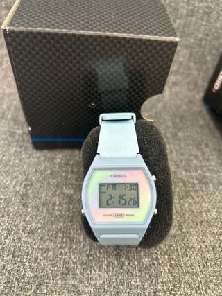Reloj Casio con su Caja Negra