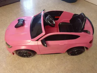 Coche eléctrico infantil Mercedes AMG