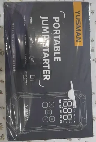 Arrancador Portátil YUSMAN para Coche modelo F4