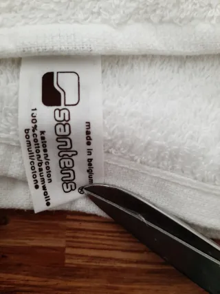 Due coordinati di spugna in cotone. Nuovi