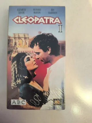 Diferentes películas vintage clásicas VHS años 90