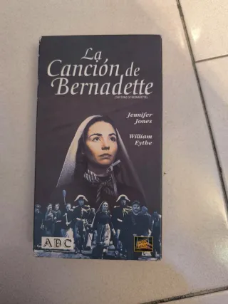 Diferentes películas vintage clásicas VHS años 90