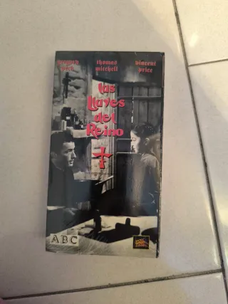 Diferentes películas vintage clásicas VHS años 90