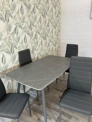 Mesa comedor mármol 4 sillas gris nueva