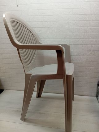 Silla de plástico GROSFILLEX