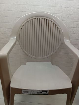 Silla de plástico GROSFILLEX
