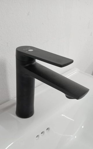 Mueble de baño madera