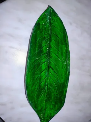 Portaoggetti in gesso resina foglia verde