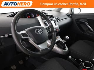 Toyota Verso 1.6 Advance