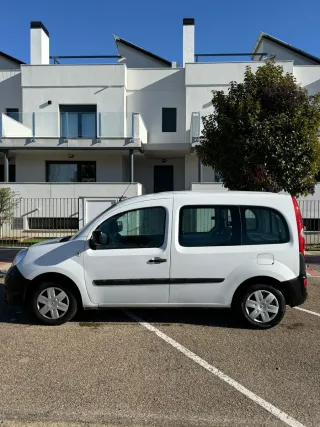 Renault Kangoo 2013