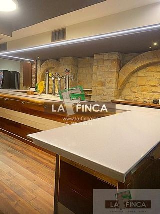 Local comercial en venta en Carreño