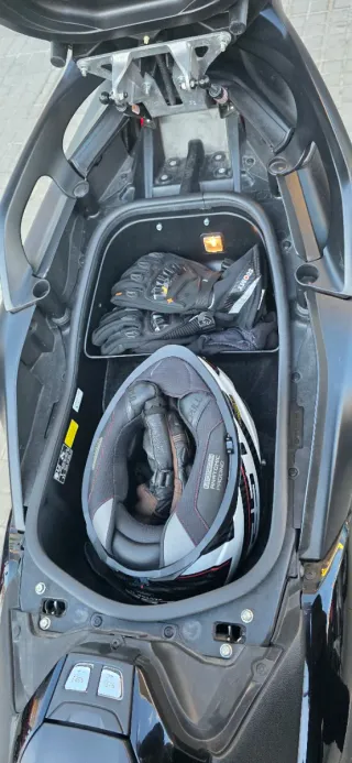 Yamaha TMAX 530 DX 2018 - 21.500km - Akrapovic