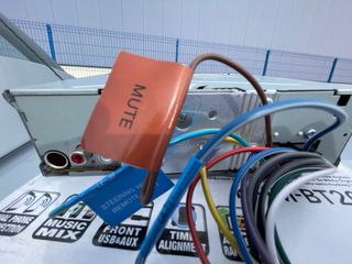 Radio CD Kenwood KDC-100U