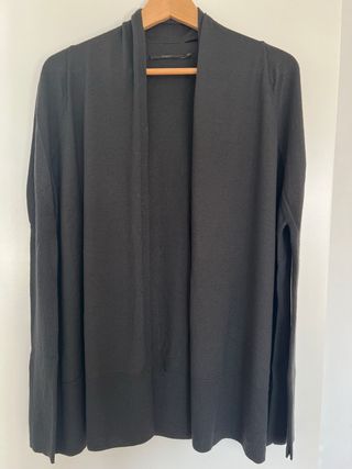 Chaqueta de punto negra