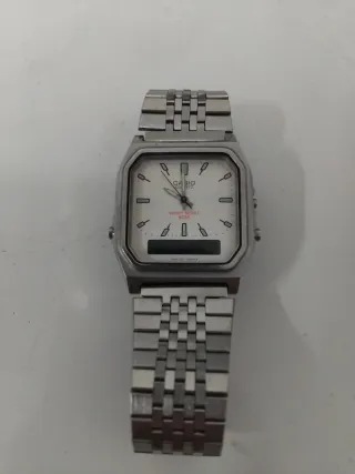 Reloj Casio Analógico-Digital Plata