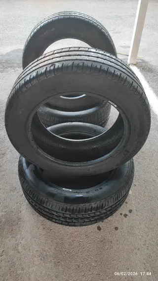4 Neumáticos Pirelli 205/55 R16 91V Casi nuevo