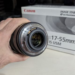 Obiettivo Canon EF-S 17-55mm f/2.8 IS USM