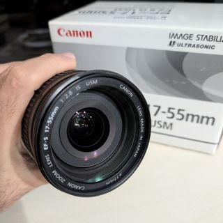 Obiettivo Canon EF-S 17-55mm f/2.8 IS USM