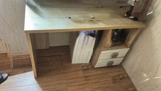 Armario, Cama y Escritorio