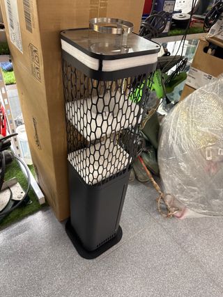 Estufa de pellets negra